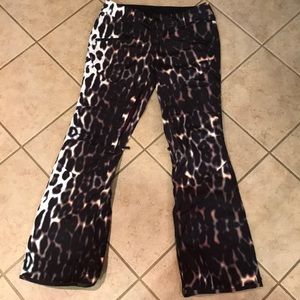 Volcom ski/snowboarding pants cheetah print